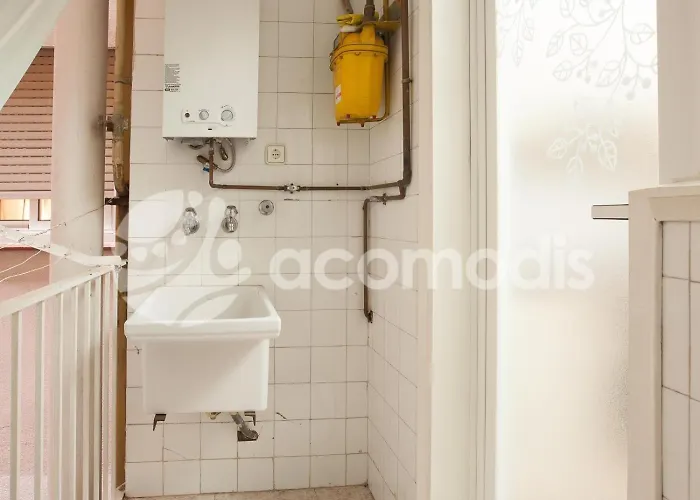 Ideal Location In L'eixample! - Walk To Sagrada Familia And Old Town! Διαμέρισμα *